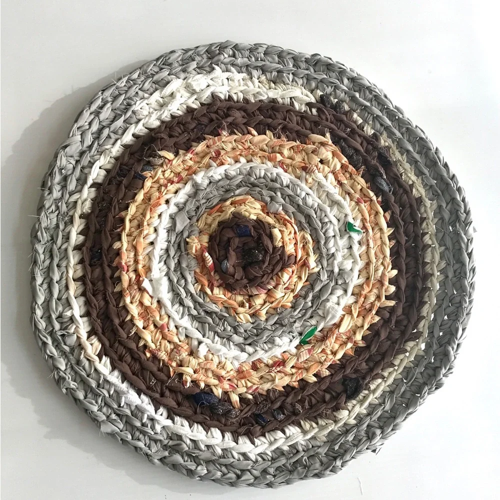 Handmade crocheted rug bathroom kitchen mat round 18”